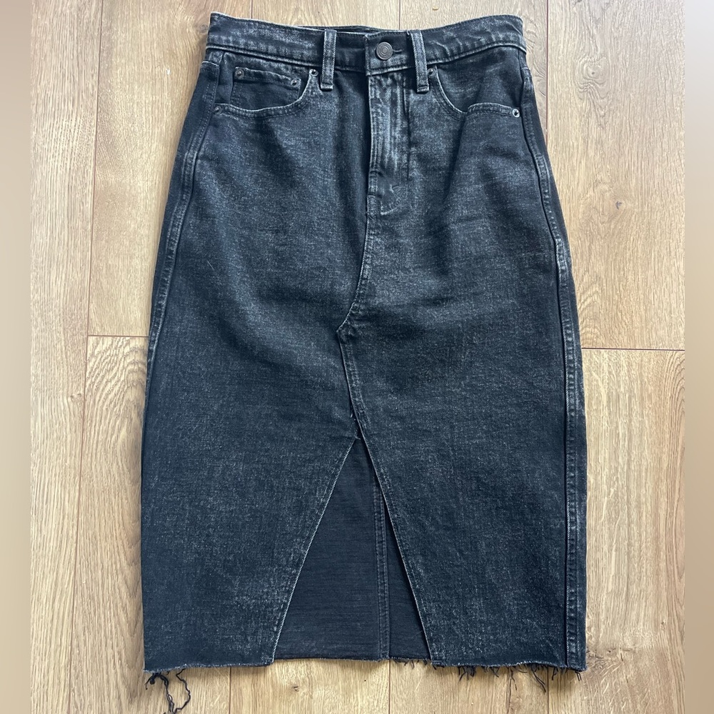 A&F Midi Skirt